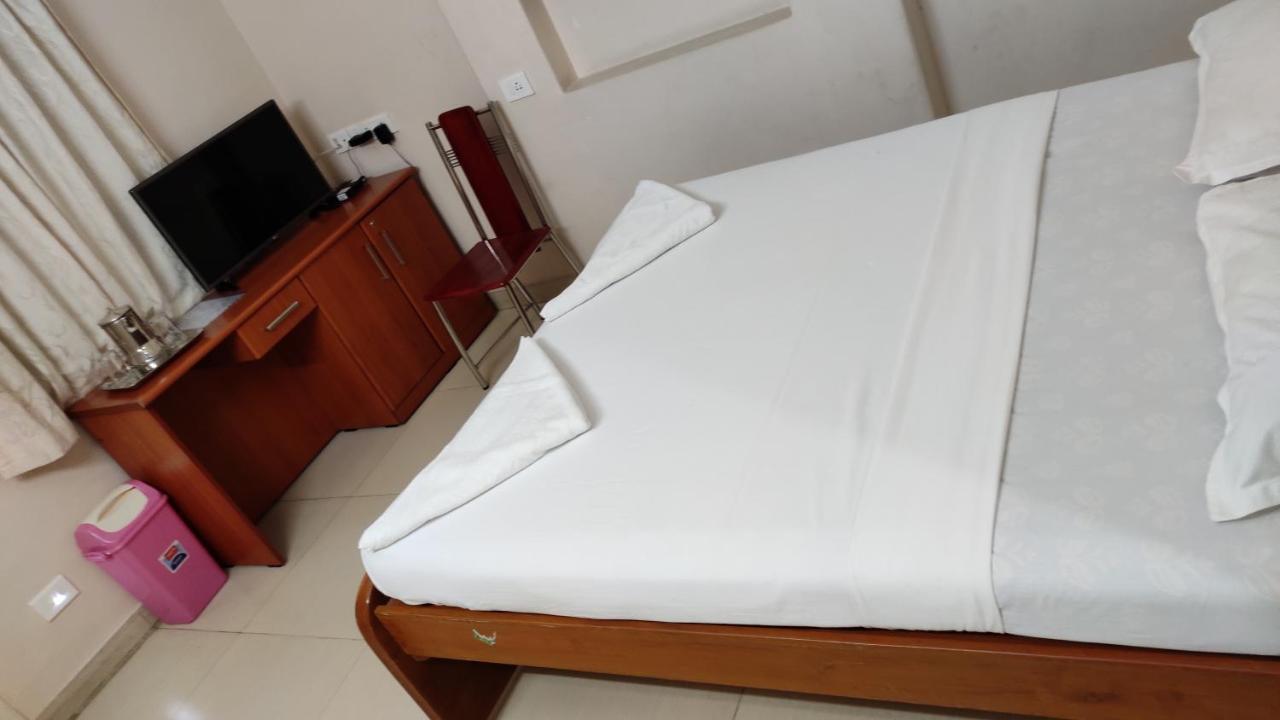 Sibi Lodge コインバトール エクステリア 写真